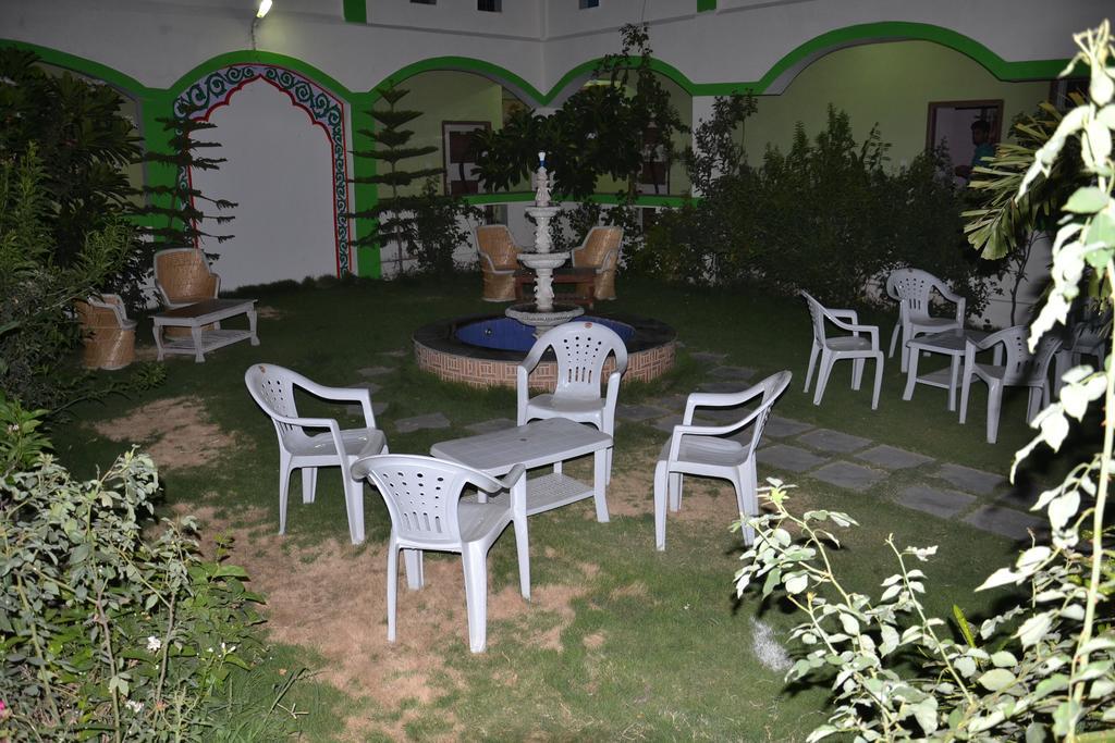 Anandam Palace Pushkar Puškar Exteriér fotografie